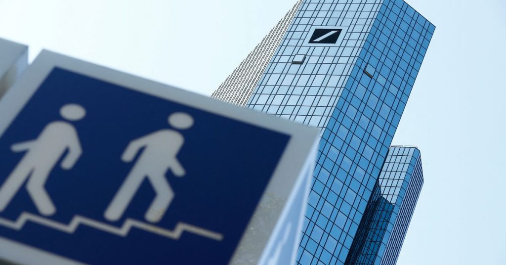 Deutsche Bank ends in Russia, reverses course after backlash