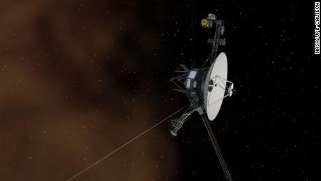 Discover the Voyager spacecraft 