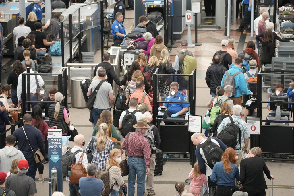 Air travelers face cancellations over Memorial Day weekend