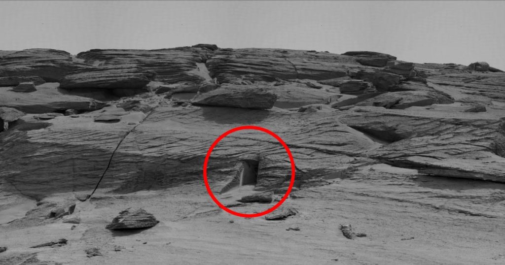 Bad News!  This 'door' on Mars doesn't look like much when zoomed out