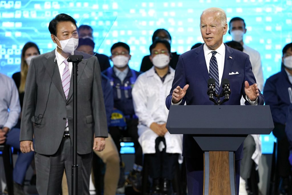 Biden: SKORean chips are a model for deeper ties with Asia
