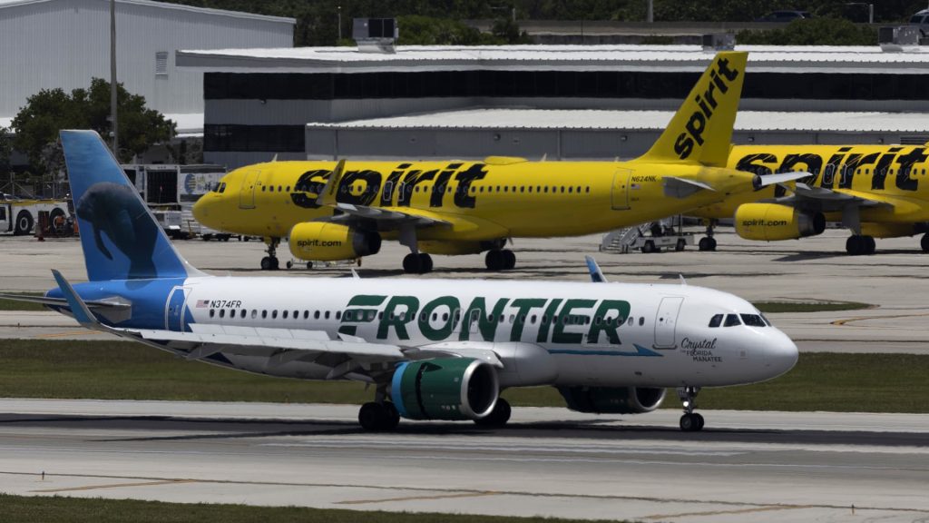 Frontier Offers $250 Million Reverse Decommissioning Fee If Spirit Merger Is Banned