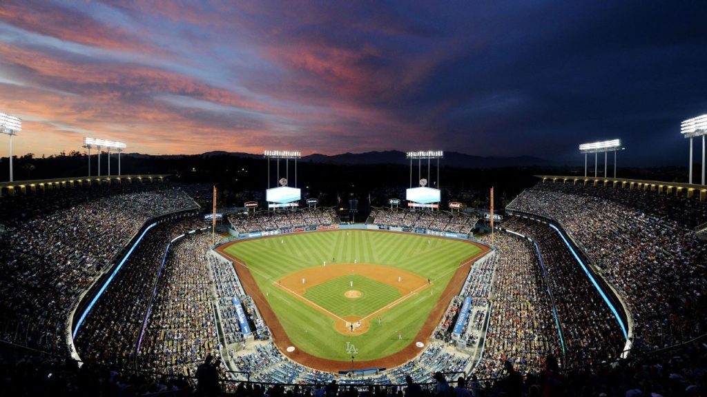 Dodger Stadium franchise workers threaten strike ahead of All-Star game
