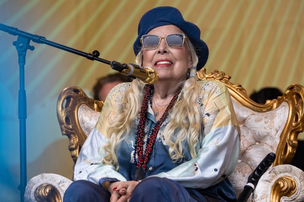 Watch the Joni Mitchell Surprise Newport Folk Festival with a performance