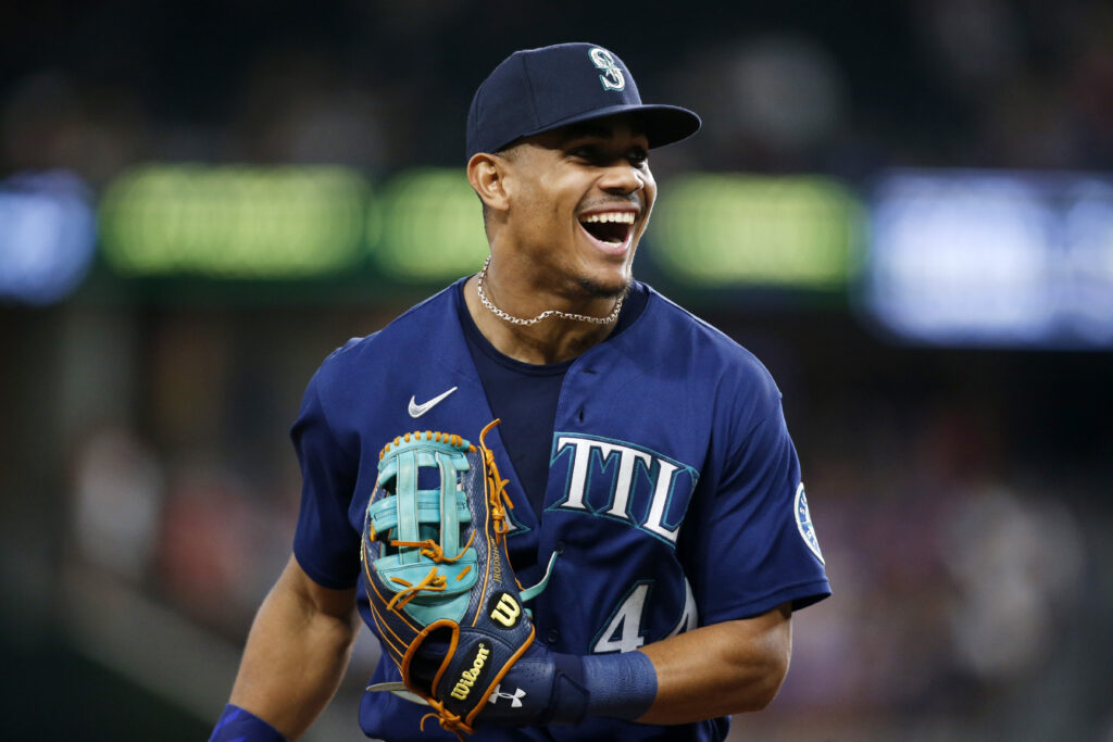 Mariners, Julio Rodriguez agree to extension