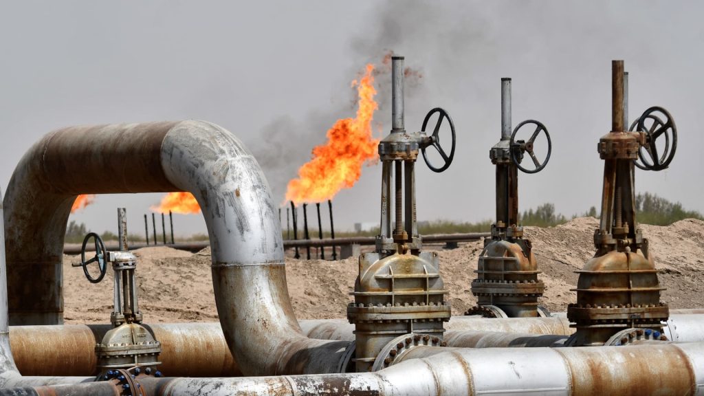 OPEC + surprises energy markets with a slight production cut