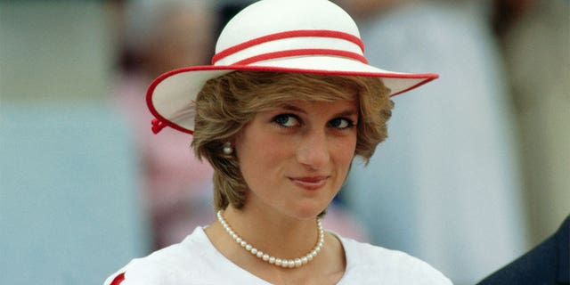 Princess Diana's full name was Diana Frances Spencer.  She died on August 31, 1997, after a car accident in Paris.