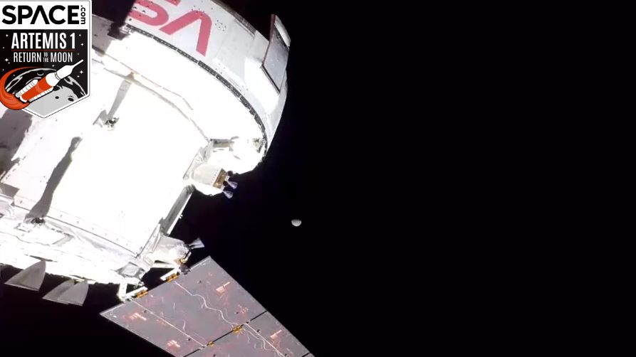 The Artemis 1 Orion spacecraft sees the moon for the first time in video