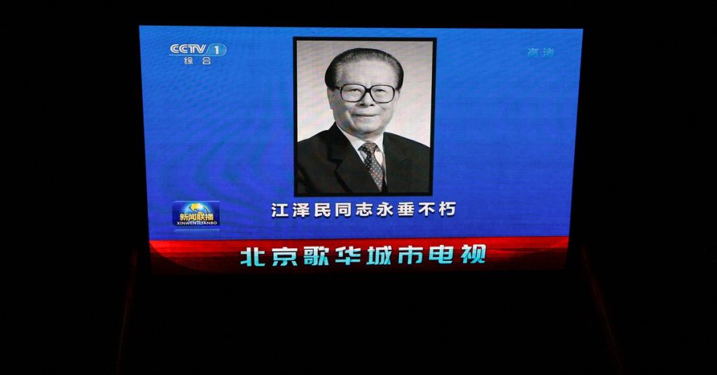 China mourns former leader Jiang Zemin bouquets, black pages